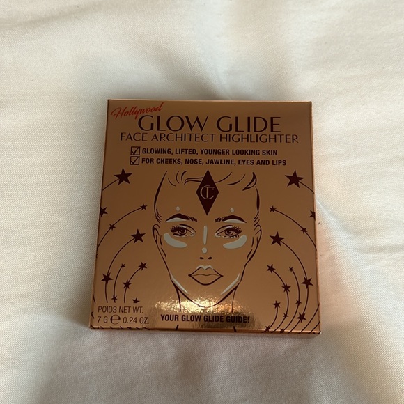 ✅NEW✅ Charlotte Tilbury Highlighter - Picture 3 of 7